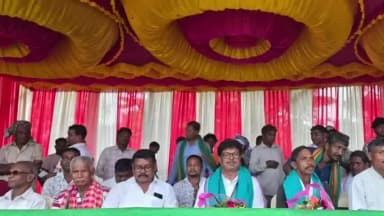 ବାଙ୍ଗିରିପୋଷି: ଭୂଆସୁଣୀର ପୁରୁଷୋତ୍ତମପୁର ଗ୍ରାମ ଠାରେ ଫୁଟବଲ ପ୍ରତିଯୋଗିତା ଆୟୋଜିତ, ପୂର୍ବତନ ମନ୍ତ୍ରୀଙ୍କ ଯୋଗଦାନ