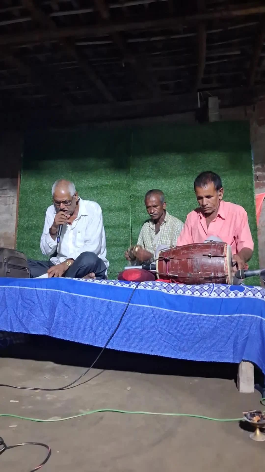 # शिव गुरु चर्चा आयोजन panchu tola kharagpur saharsa