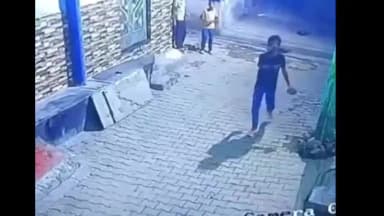 हिसार: हिसार में युवक के घर पर ईंट-पत्थरों से हमला, परिवार ने छिपकर बचाई जान, 3 नामजद सहित 20 पर FIR दर्ज