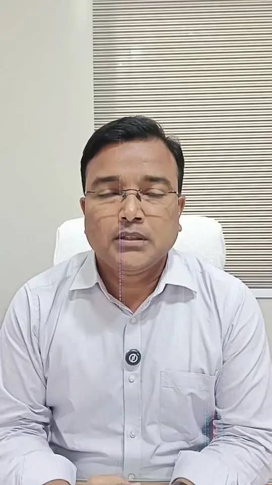 🔴 फेसबुक लाइव
डीपीएम स्वास्थ्य श्री मोहम्मद अनवर आलम द्वारा स्वास्थ्य विभाग के अंतर्गत संचालित विभिन्न योजनाओं एवं कार्यक्रमों के संबंध में विस्तृत जानकारी प्रदान की जा रही है।
स्वास्थ्य सेवाओं की उपलब्धता, योजनाओं के क्रियान्वयन एवं आमजन को मिल रही सुविधाओं से जुड़ी महत्वपूर्ण जानकारी के लिए लाइव से जुड़ें।
#स्वास्थ्यविभाग #स्वास्थ्यसेवा #औरंगाबाद #बिहार #FacebookLive
Bihar Health Department