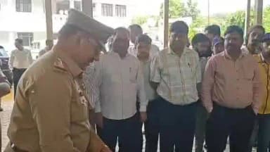 मुरादाबाद: कलेक्ट्रेट में एडीएम सिटी की अध्यक्षता में कराई गई मॉक ड्रिल
