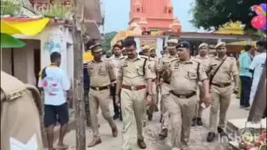 बरहज: देवरिया के एसपी ने सावन के तीसरे सोमवार पर महेन स्थित बाबा महेंद्र नाथ मंदिर परिसर का किया निरीक्षण