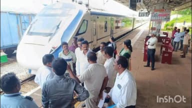 ಕುಮಟಾ: ರೈಲ್ವೆ ನಿಲ್ದಾಣಕ್ಕೆ ಶಾಸಕ ಭೀಮಣ್ಣ ಟಿ. ನಾಯ್ಕ ಭೇಟಿ, ಪರಿಶೀಲನೆ