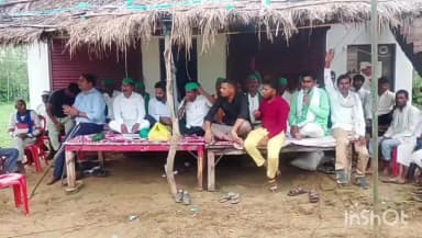 संडीला: किसानों की विभिन्न समस्याओं को लेकर अहिरोरी की ग्राम पंचायत बसेन मजरा फत्तेपुर में धरना दिया गया, ज्ञापन सौंपा गया