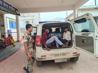 पंडरिया: ग्राम बाघामुड़ा में तेज रफ्तार बाइक सवार 3 लोग अनियंत्रित होकर सड़क किनारे गिरे, पंडरिया अस्पताल में भर्ती