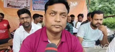 ଲାଞ୍ଜିଗଡ: ବାନେର ପାଓ୍ଵାର ଗ୍ରୀକ୍ ସମ୍ମୁଖରେ ଆମରଣ ଅନଶନ ନେଇ ପ୍ରତିକ୍ରିୟା ରଖିଛନ୍ତି ସମାଜସେବୀ ଚିତ୍ତରଞ୍ଜନ କୁମାର