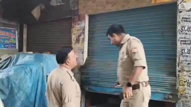 अलीगंज: अलीगंज कस्बे में सर्राफा दुकान से 8 किलो चांदी और 30 ग्राम सोना चोरी, चोरों ने तिजोरी ले भागे