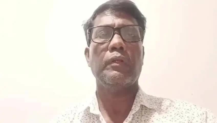 উত্তৰ লক্ষীমপুৰ: ৰঙাজান শান্তিপুৰ ME স্কুলৰ প্ৰধান শিক্ষকক ধন দাবী কৰাৰ ঘটনা,
ঘটনাৰ লগত জৰিত গোলজাৰ হুছেইনক আটক কৰি জেললৈ প্ৰেৰণ আৰক্ষীৰ