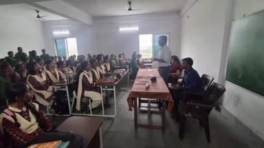 ଲଖନପୁର: ମହିଳା ମହାବିଦ୍ୟାଳୟ ରେ ଭୋଟର ସଚେତନତା ଶିବିର ଅନୁଷ୍ଠିତ