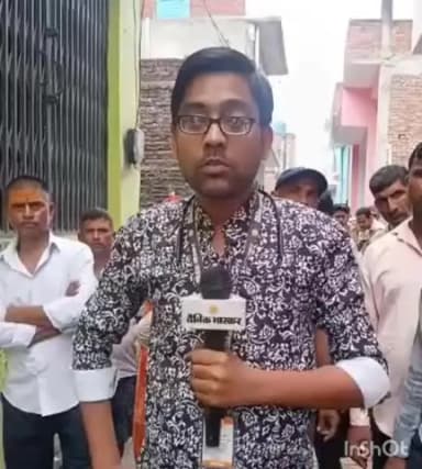कासगंज: कासगंज में रिटायर्ड पुलिस कर्मी बाबा ने अपने नाती को घर में बनाया बंधक, घर के बाहर पुलिस तैनात