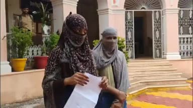शिवपुरी नगर: शिवपुरी आ रहीं छात्राओं ने बढ़े बस किराए के खिलाफ जनसुनवाई में उठाई आवाज