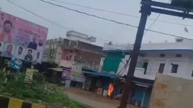 पथरिया: गैस एजेंसी गोदाम के पास सिलेंडर में लगी आग, महिला ने जलता सिलेंडर सड़क किनारे फेंका; वीडियो वायरल, मौके पर मचा हड़कंप