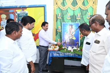 నారాయణపేట్: నారాయణపేట: మద్దూరులో గురుకుల పాఠశాల, డిగ్రీ కళాశాల నిర్మాణ పనులపై కలెక్టర్ సమీక్ష