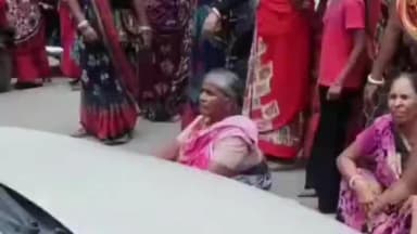मुज़फ्फरनगर: मंगल बाजार की उम्मीदों पर बारिश ने फेरा पानी, एक महीने बाद दुकानें लगाने पहुंचे व्यापारी, नुमाइश ग्राउंड जलमग्न