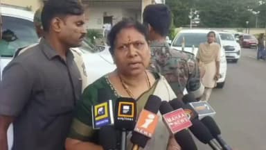అసిఫాబాద్: జిల్లా ఇన్చార్జి మంత్రి జూపల్లి కృష్ణరావుపై అసిఫాబాద్ ఎమ్మెల్యే కోవా లక్ష్మి ఫైర్