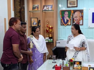 ବ୍ରହ୍ମପୁୁର ମ୍ୟୁନିସିପାଲଟି କର୍ପୋରେସନ: ବ୍ରହ୍ମପୁରରେ ମେମୋରିଆଲ ବ୍ୟାଡ଼ମିଣ୍ଟନ ଟୁର୍ଣ୍ଣାମେଣ୍ଟରେ ସଫଳତା ହାସଲ