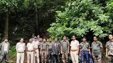 ଅନୁଗୋଳ: ଅନୁଗୋଳ ବନଖଣ୍ଡର ବିଭିନ୍ନ ବନାଞ୍ଚଳରେ କମ୍ୱିଂ ଅପରେସନ