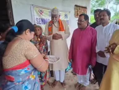 ଅନୁଗୋଳ: ପୁରୁଣାକୋଟ ବୃଦ୍ଧାଶ୍ରମ ପରିଦର୍ଶନ କଲେ ଢ଼େଙ୍କାନାଳ ସାଂସଦ