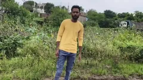 भोजपुर विधानसभा क्षेत्र के अंतर्गत आने वाले रायसेन जिले ग्राम पंचायत दीवातीय के कब्रिस्तान जाने का रास्ता की हालत बह हल