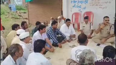 आठनेर: पुसली गांव में थाना प्रभारी ने ग्रामीणों की लगाई चौपाल, विभिन्न मुद्दों पर की चर्चा