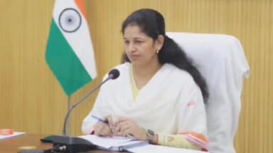 केसली: कलेक्टर प्रतिभा पाल ने लोक सेवा गारंटी में देरी पर 7 सचिवों पर ₹15,250 का जुर्माना लगाया, केसली के 2 सचिवों पर कार्रवाई