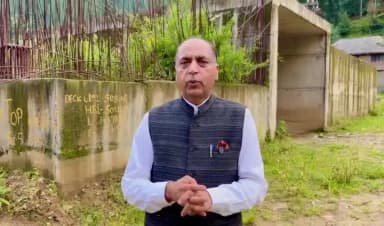 चच्योट: ‘सुख की सरकार’ में थुनाग का पुल उपेक्षा का शिकार, पूर्व CM जयराम ठाकुर बोले- साढ़े तीन साल से नहीं बढ़ा निर्माण कार्य