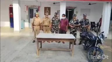 मिहींपुरवा: मोतीपुर पुलिस और SSB के संयुक्त ऑपरेशन में 583 ग्राम चरस और मोटरसाइकिल बरामद, 1 अभियुक्त गिरफ्तार