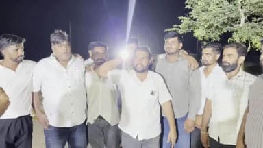 लोहावट: फलोदी में रात भर डटे ग्रामीण, भंवरी देवी को न्याय दिलाने की मांग कर रहे हैं