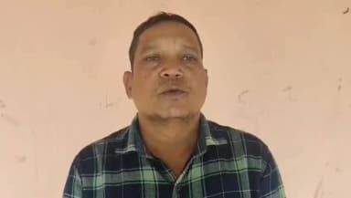 ନୂଆପଡା: କୋମନା ତହସିଲରେ ଜମିଚୋରି ନେଇ ଓ ଅନେକ ଜାଗାରେ ଜମି ଦଲାଲ ସକ୍ରିୟ ଥିବା ବେଳେ ଏହି ଜମି ଚୋରି ନେଇ କାର୍ଯ୍ୟନୁଷ୍ଠାନ ଗ୍ରହଣ ଦାବି କଲେ ଶ୍ରମିକ