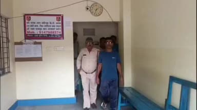 আউশগ্রাম ২: ভোট-পরবর্তী হিংসার মামলায় পুলিশের জালে আউশগ্রামের অমরপুর অঞ্চল তৃণমূল সভাপতি