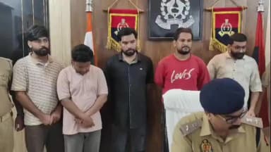 बरेली: बरेली में 47 हजार में फर्जी आयुष्मान कार्ड का भंडाफोड़, 5 गिरफ्तार; 13 कार्ड समेत दस्तावेज बरामद