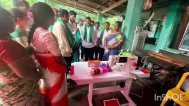 అశ్వారావుపేట: అశ్వారావుపేట మండలం రెడ్డి గూడెం గ్రామంలో ట్రైబ్స్ ప్రాజెక్ట్ గిరిజన కుటుంబాలకు జీవనోపాధి సహాయం,పత్రాల పంపిణీ కార్యక్రమం