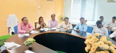 कुंडहित: कुंडहित में बीएलबीसी बैठक में फसल बीमा और केसीसी ऋण पर खास चर्चा