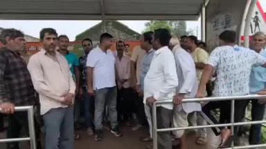 तेंदूखेड़ा: 2 वर्षीय बच्चे की हत्या: सामाजिक संगठनों ने SDM को ज्ञापन सौंप प्राथमिकी व जांच की मांग की