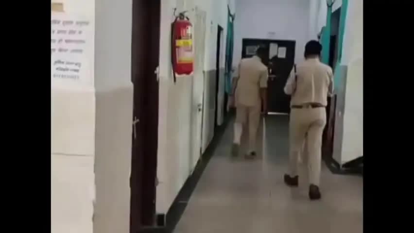 तानसेन: 5 साल तक दुष्कर्म के बाद आरोपी शादी से मुकरा, युवती छत से कूदी, चेहरा हुआ खराब