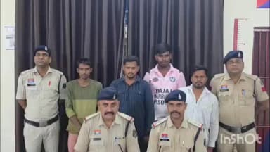 जांजगीर: जांजगीर में जुआ फड़ पर कोतवाली पुलिस ने की रेड, 4 जुआरी गिरफ्तार; ₹3,530 नगद किया जब्त