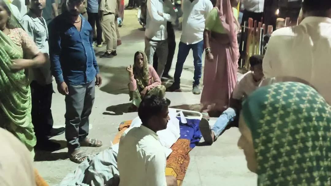 datiya unao# madal kis h kohi sun bahi nahi ki ja rahi h