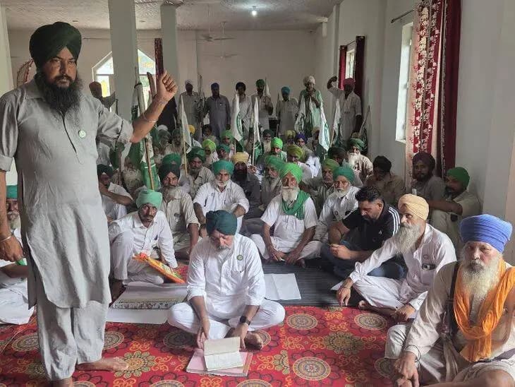 ਮਾਨਸਾ: गांवों में गंदा पानी-भरपूर संकट, किसान-ग्रामीणों का बड़ा विरोध जारी