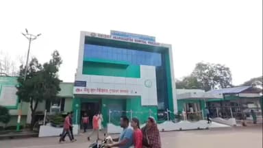 କନ୍ଧମାଳ: ଫୁଲବାଣୀ ବ୍ଲକ୍ ଅନ୍ତର୍ଗତ ରୁଜାଙ୍ଗୀ ପେଟ୍ରୋଲ ପମ୍ପ ନିକଟରେ ପୋଲିସ ବୋଲେରୋ ଓ ଏକ ଅଟୋ ମଧ୍ୟରେ ମୁହାଁମୁହିଁ ଧକ୍କା