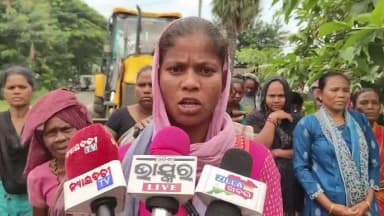 ମୋହନା: ଉଚ୍ଛେଦ କୁ ନେଇ ସ୍ଥାନୀୟ ମହିଳା ଙ୍କ ପ୍ରତିକ୍ରୀୟା