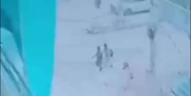 हिण्डौन: अस्पताल के पास महिला के चेहरे के सामने रुमाल घुमाकर मदहोश की गई, 2 बदमाश सोने-चांदी के जेवरात लेकर फरार