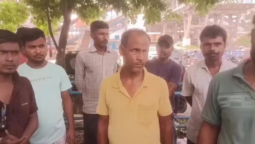 বঙাইগাঁও ভাগ: নিশা ড্ৰাইভাৰ সৈতে মাৰপিট দুষ্টকাৰীৰ, নিউ বঙাইগাঁৱত ভুক্তভোগী ড্ৰাইভাৰৰ মন্তব্য, আৰক্ষী থানাত এজাহাৰ দাখিল কৰা হৈছে