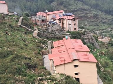 गंगोलीहाट: पिथौरागढ़ के नवोदय विद्यालय में तेंदुए और जंगली सुअरों का खतरा