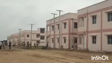 హనుమకొండ: హన్మకొండ: కమలాపూర్లో డబుల్ బెడ్రూమ్ ఇళ్లలో వసతుల లేమిపై ప్రభుత్వానికి 10 రోజుల అల్టిమేటం: ఎమ్మెల్యే కౌశిక్ రెడ్డి