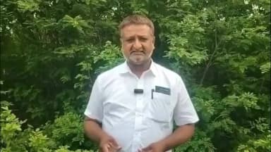 गंगाखेड: खळी येथे मृतदेह अंत्यविधीला नेण्यासाठी रस्त्यावर साळे टाकून मार्ग काढण्याची आली दुर्दैवी वेळ : कॉ.ओंकार पवार