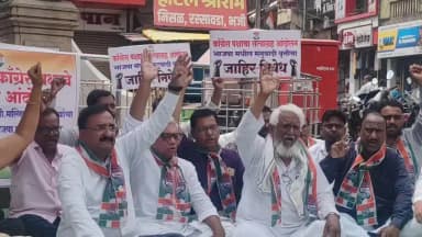 धुळे: मल्लिकार्जुन खरगेंच्या अपमानाचा धुळे काँग्रेसकडून तीव्र निषेध; गांधी पुतळ्याजवळ भाजपविरोधात सत्याग्रह आंदोलन...