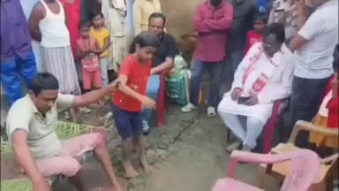 হুড়া: হুড়ায় রেশন বন্ধ বিশেষ চাহিদা সম্পন্ন ব্যক্তির চরম সমস্যায় পরিবার,সমাধানের আশ্বাস বিডিও ও বিধায়কের