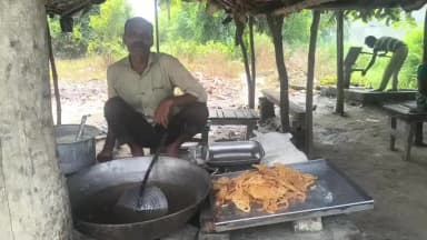 नवाबगंज: बंगला बाजार में चीनी के बढ़ते दाम से जलेबी व्यापारियों में नाराजगी, सरकार से कीमतें कम करने की मांग