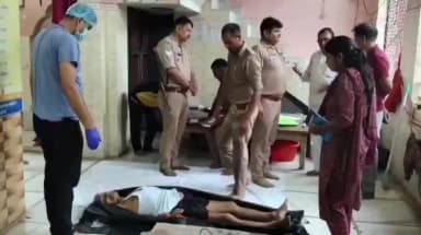 महोबा: पस्तोर गली शिव मंदिर में बुजुर्ग ने फांसी लगाकर दी जान, सुसाइड नोट बरामद हुआ