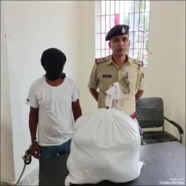 दिनारा: दिनारा पुलिस ने गांजा के साथ गिरफ्तार तस्कर को न्यायिक हिरासत में भेजा